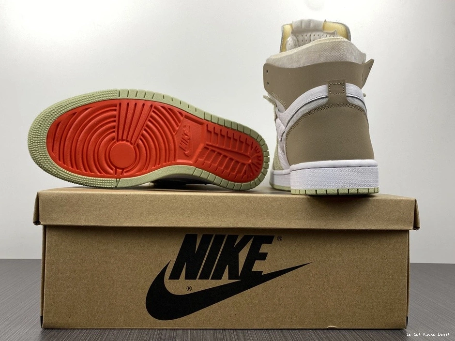 Zoom Aura 1 CMFT Jordan Olive Air CT0979-102 0129